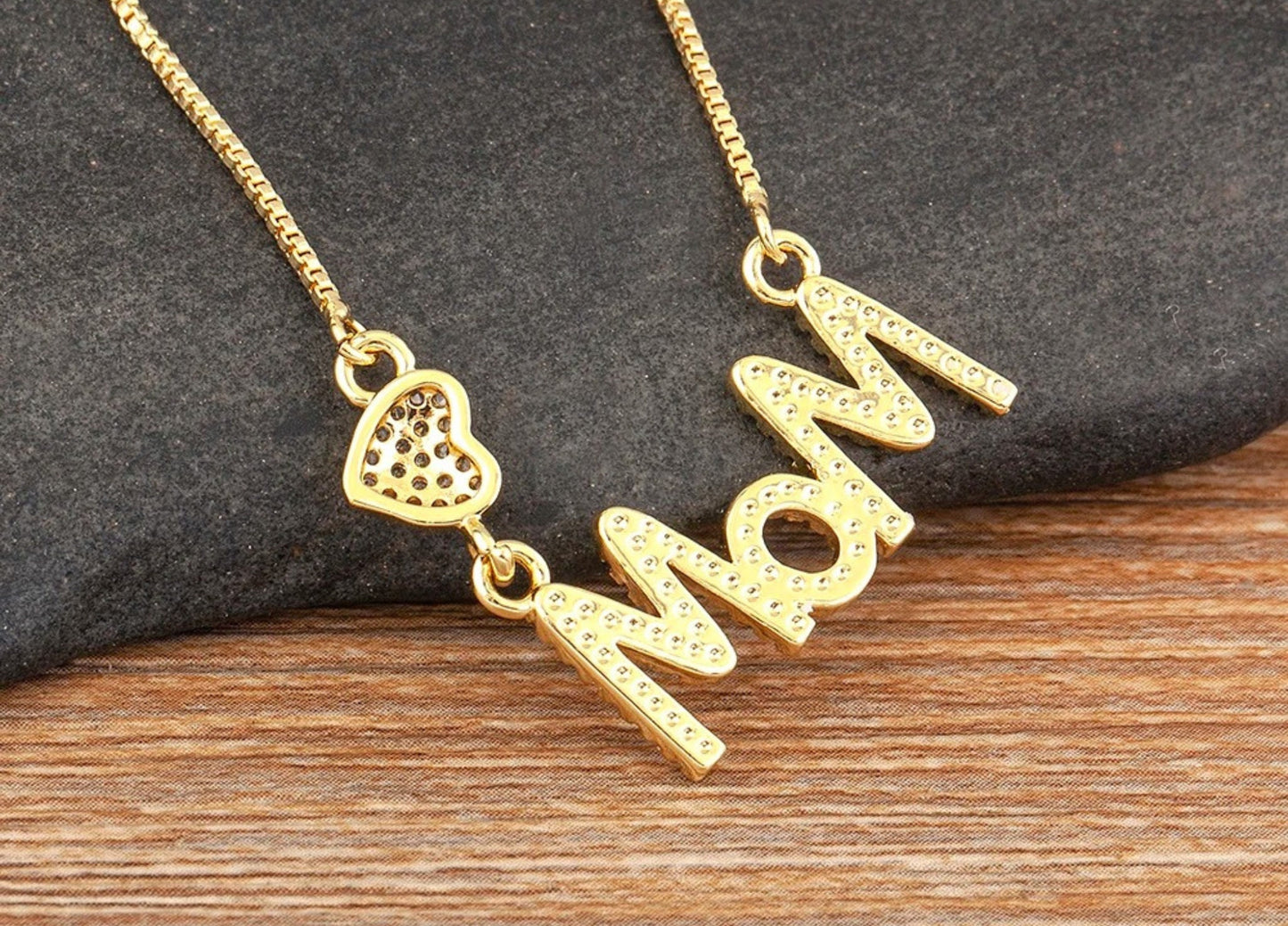Cute Mom Necklace, Mothers Day Gift for Mom, Birthday Day Mom Necklace for Wife, Gold Plated Necklace for New Mom, Grandma Gift