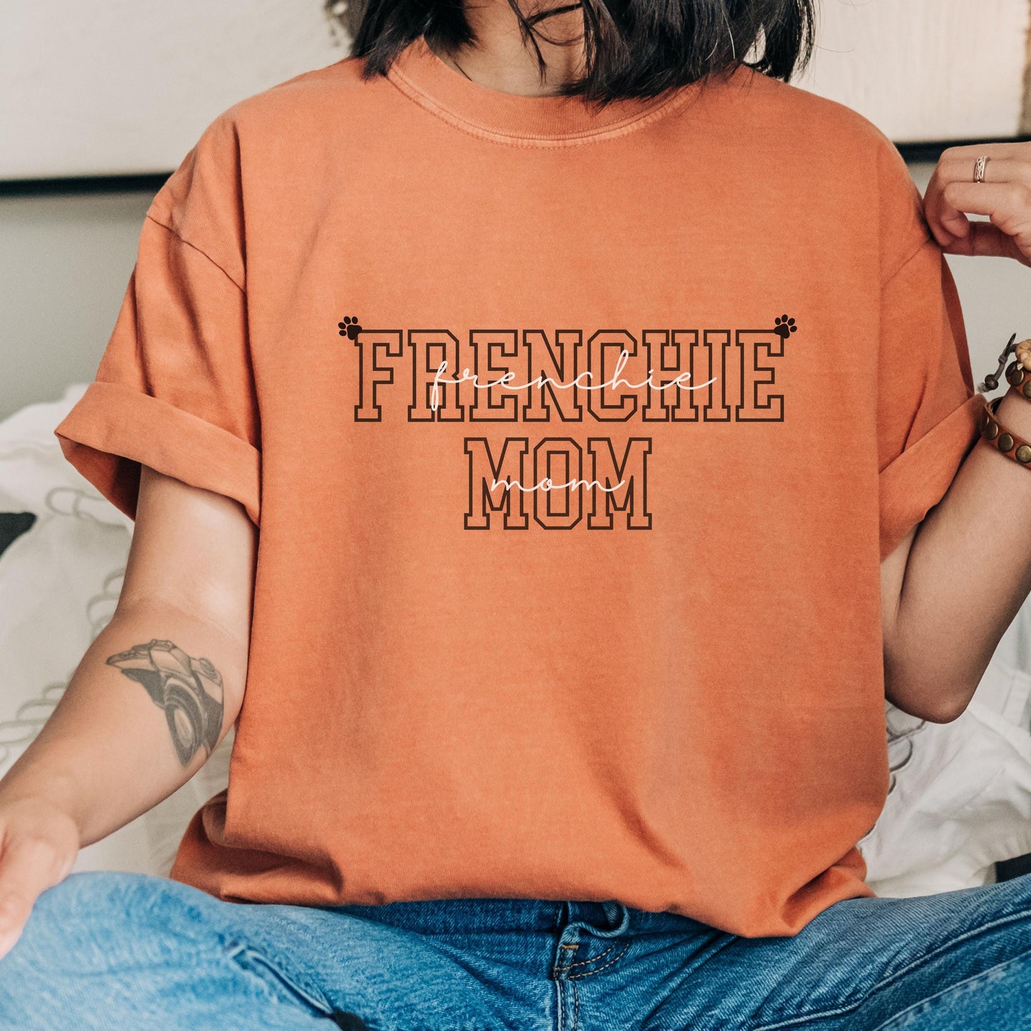 Comfort Colors Frenchie mom shirt, dog mom tshirt gift, dog paw shirt for french bulldog mom, cute gift for dog owner, frenchie mama tshirt