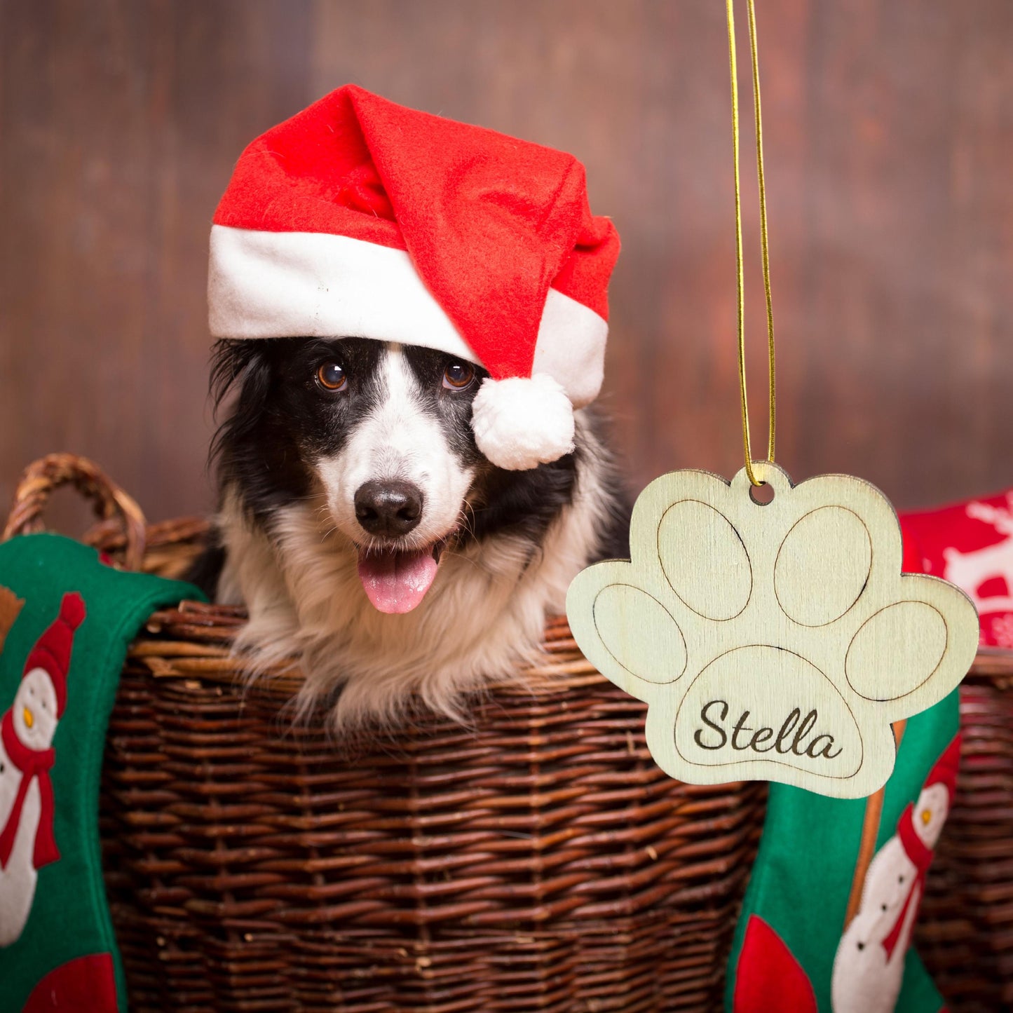 Engraved Pet Paw Ornament, Personalized Dog or Cat Name Memorial, Wooden Christmas Keepsake for Pet Lovers, Dog Paw Ornament