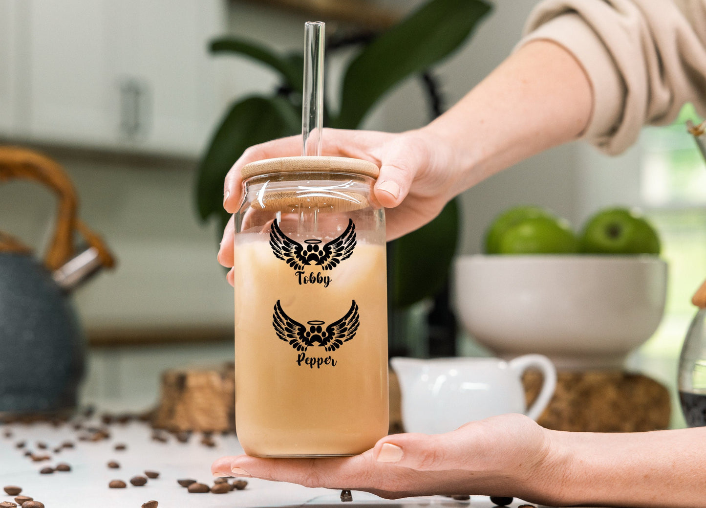 Personalized Dog Memorial Glass Cup Custom Name Dog Paw Iced Coffee Glass Tumbler with straw Pet Loss Gift for Dog Mom Pet owner Tumbler 16o