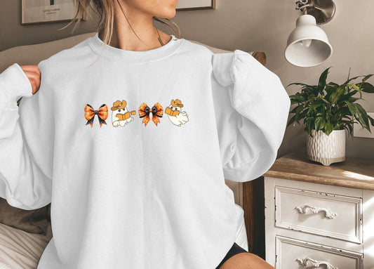 Coquette Cowboy Ghosts Reading Sweatshirt,Funny Halloween shirt women, spooky ghost halloween party gift, trick or treat cute fall tee