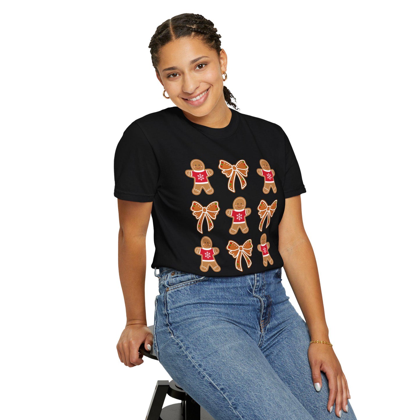 Comfort Colors coquette christmas shirt, Christmas Cookies shirt, Gingerbread cookies Shirt, Baking Shirt, coquette bow shirt holiday season