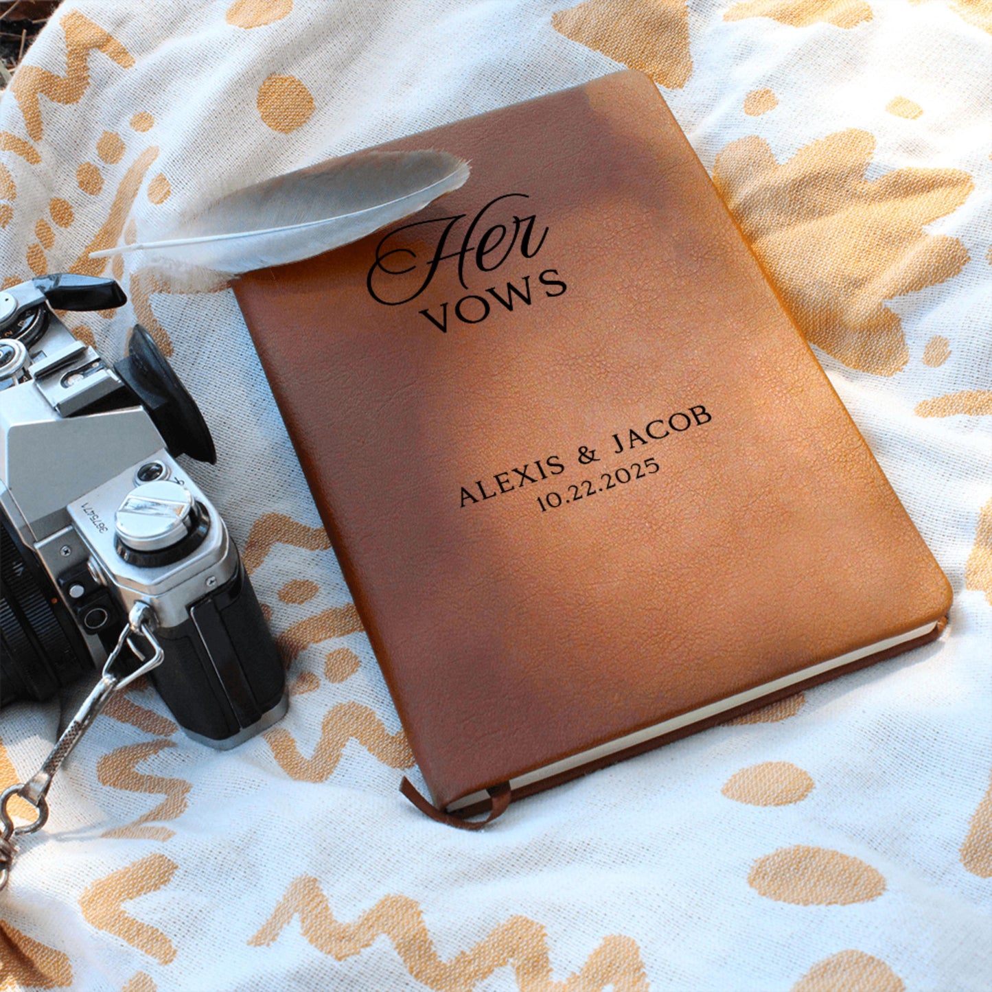 Custom Leather Journal for Bride & Groom, His And Her Vow Books, Personalized Wedding Keepsake, Personalized Leather Notebook Fiance Gift