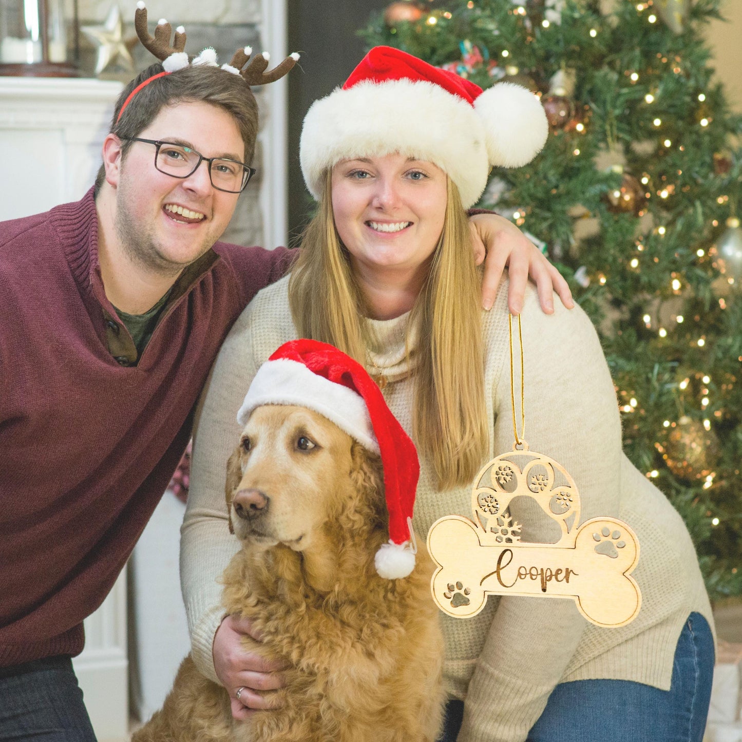 Custom Dog Paw Ornament, Cat Dad Gift, Wooden Pet Name Christmas Ornament, Personalized Dog Memorial Keepsake, Gift for Dog Mom