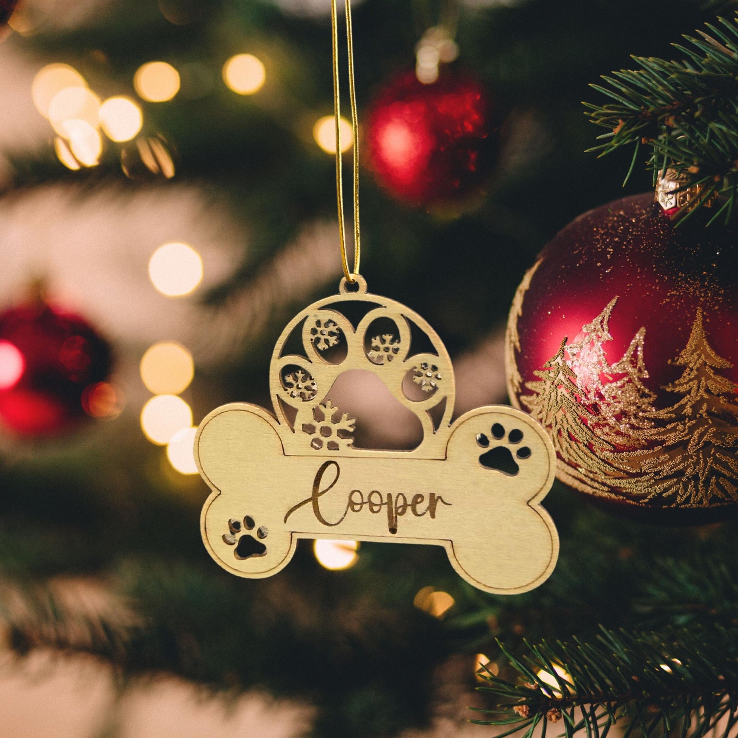 Custom Dog Paw Ornament, Cat Dad Gift, Wooden Pet Name Christmas Ornament, Personalized Dog Memorial Keepsake, Gift for Dog Mom