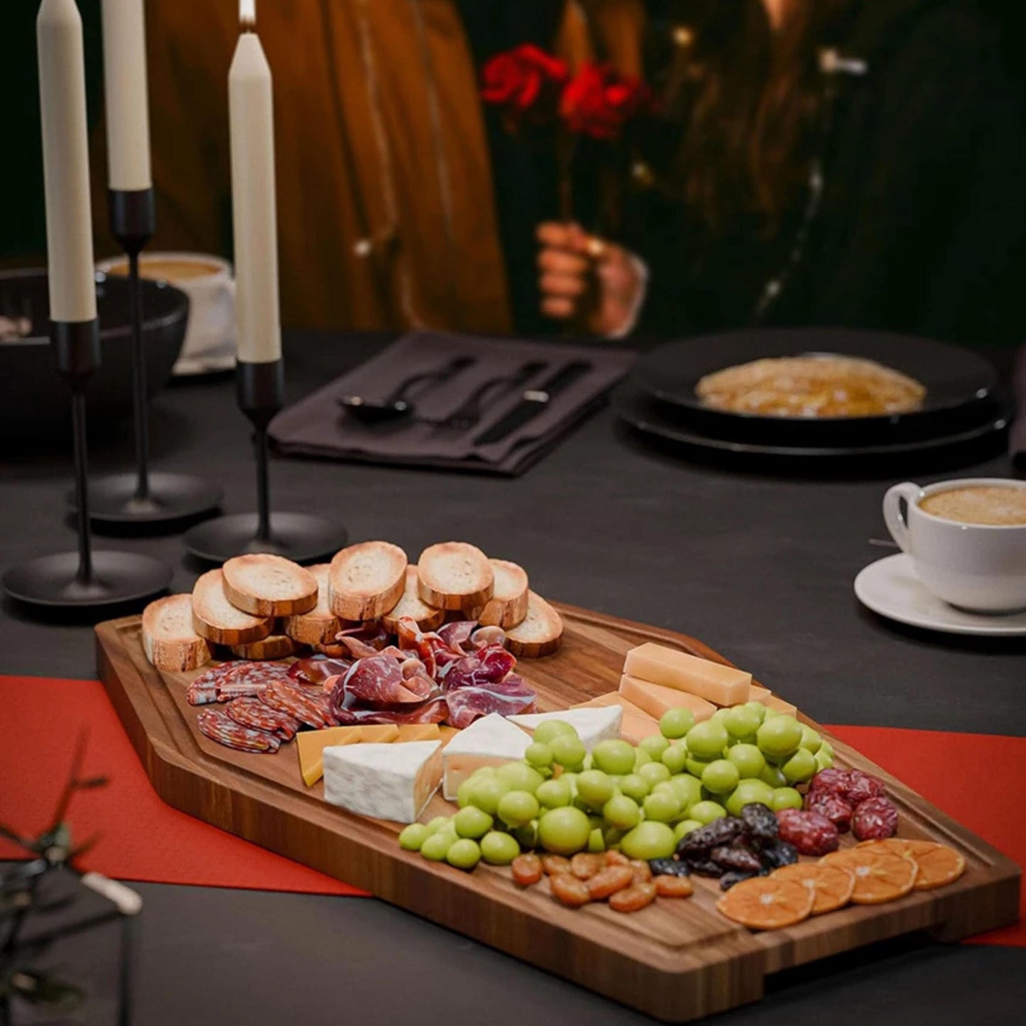 Personalized Coffin Shaped Charcuterie Board, Engraved Acacia Wood Cutting Board, Gothic Halloween Serving Tray, Custom Horror Kitchen Gift